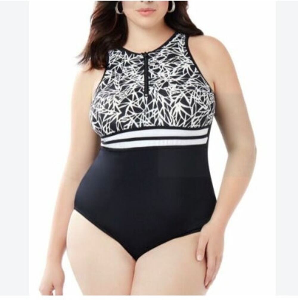 New NWT Catherine's Plus Size One Piece Swimsuit Size 28W